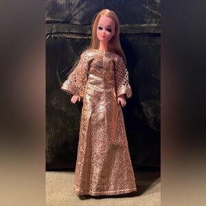 Vintage 1970s Dawn Doll wearing the Vintage 0713 Glimmer Glamour Clothing Outfit